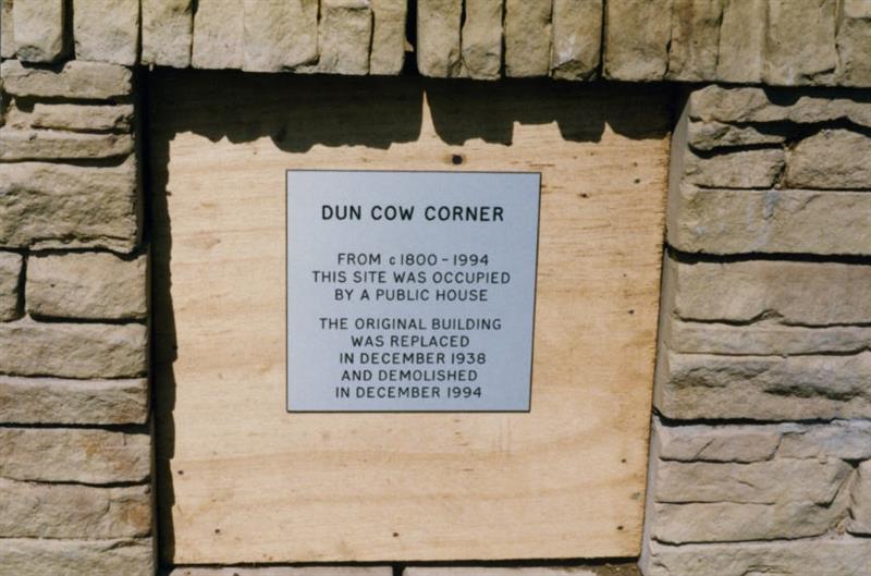 Plaque recognising the Dun Cow now Budgen
